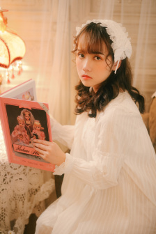 《隔壁女邻居3》BD高清